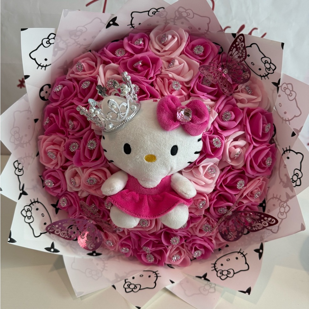 Hello Kitty Pink Rose Bouquet